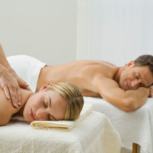 Massagem Terapeutica para Casal - 1h30 min. cada